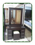 Meja Rias Minimalis